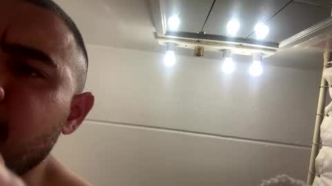 Snapshot of alexanderjessrivera chatting on May 2026 01:56:02 AM alexanderjessrivera online show from May 2026 01:56:02 AM