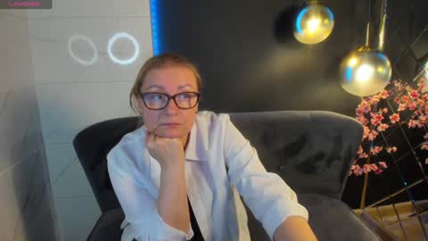 Alexandra online show from December 2024 02:34:02 AM