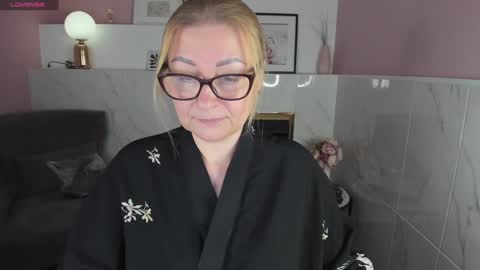 Alexandra online show from January 2025 02:11:01 PM