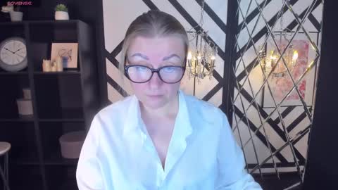 Alexandra online show from February 2025 02:46:01 PM