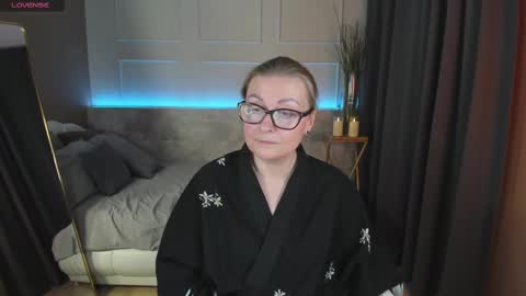 Alexandra online show from March 2025 03:34:02 AM