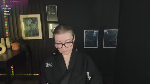 Alexandra online show from March 2025 12:04:02 AM