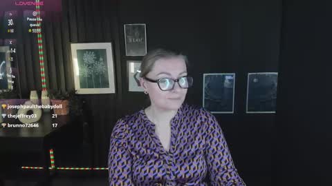 Alexandra online show from March 2025 10:56:02 AM