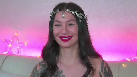 Snapshot of alexandrabloom chatting on January 2025 01:27:01 AM AlexandraBloom online show from January 2025 01:27:01 AM