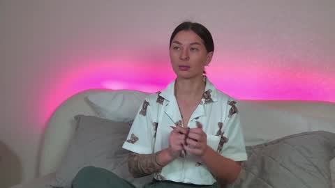 Snapshot of alexandrabloom chatting on January 2025 06:49:01 PM AlexandraBloom online show from January 2025 06:49:01 PM