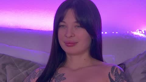 Snapshot of alexandrabloom chatting on February 2025 10:08:02 PM AlexandraBloom online show from February 2025 10:08:02 PM