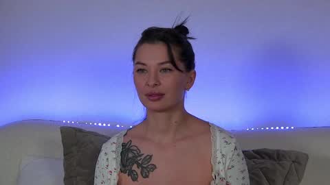 Snapshot of alexandrabloom chatting on March 2025 12:53:01 AM AlexandraBloom online show from March 2025 12:53:01 AM