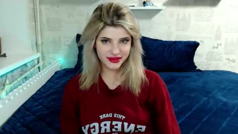 AlexandraErmes online show from April 2026 10:29:02 PM