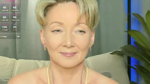 Snapshot of alexandrafix chatting on April 2026 01:31:01 PM Alexandra online show from April 2026 01:31:01 PM