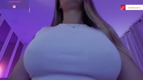 alexandraforyou online show from November 2025 08:11:02 PM