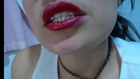 alexandrasaen online show from November 2025 02:23:02 AM