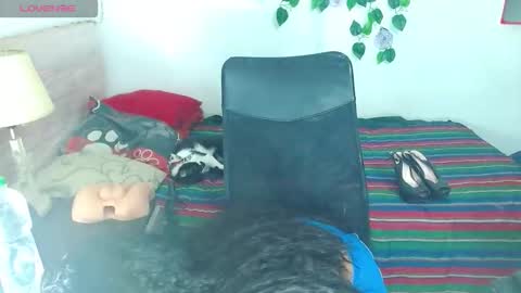 alexaqueenn online show from October 2025 01:27:02 AM