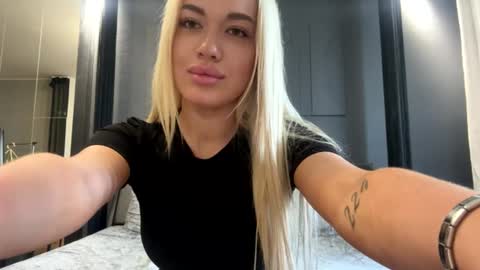 Snapshot of alexatarlet chatting on August 2026 07:51:01 AM Alex online show from August 2026 07:51:01 AM