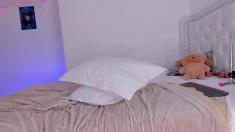 lexandra  online show from February 2025 10:04:01 AM