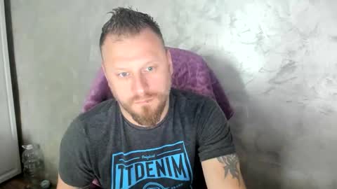 Snapshot of alexboy2022 chatting on May 2026 09:25:01 AM onlyfans..alexyno2022 online show from May 2026 09:25:01 AM