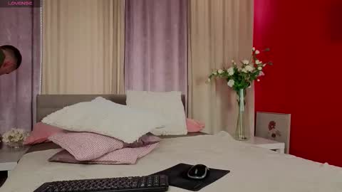 Snapshot of alexcolee chatting on November 2025 02:33:01 PM alexcolee online show from November 2025 02:33:01 PM