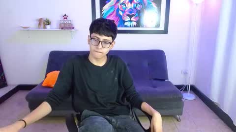 Snapshot of alexcum_18 chatting on March 2026 01:18:01 PM alex online show from March 2026 01:18:01 PM