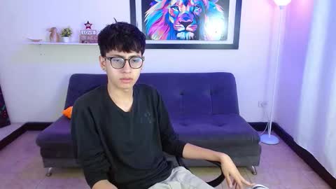 Snapshot of alexcum_18 chatting on March 2026 01:36:02 PM alex online show from March 2026 01:36:02 PM