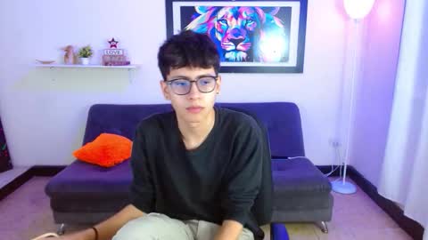 Snapshot of alexcum_18 chatting on March 2026 01:59:01 PM alex online show from March 2026 01:59:01 PM