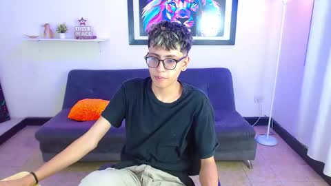 Snapshot of alexcum_18 chatting on March 2026 08:25:02 PM alex online show from March 2026 08:25:02 PM