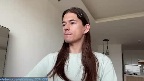 Snapshot of alexdavey chatting on June 2026 05:38:02 AM online show from June 2026 05:38:02 AM