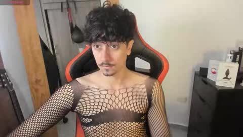 Snapshot of alexfloreszzz chatting on September 2025 01:23:01 PM alexfloreszzz online show from September 2025 01:23:01 PM