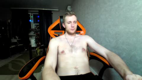 Snapshot of alexfox2018 chatting on December 2024 10:25:01 PM Alex online show from December 2024 10:25:01 PM