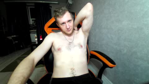 Snapshot of alexfox2018 chatting on January 2025 03:28:02 PM Alex online show from January 2025 03:28:02 PM