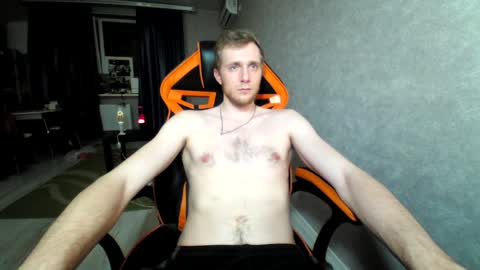 Snapshot of alexfox2018 chatting on January 2025 10:19:01 PM Alex online show from January 2025 10:19:01 PM