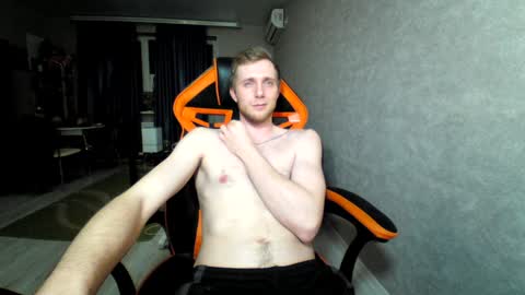 Snapshot of alexfox2018 chatting on February 2025 10:41:01 PM Alex online show from February 2025 10:41:01 PM