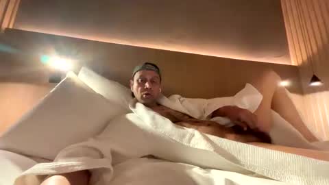 alexgeorge1140 online show from March 2025 09:32:02 PM