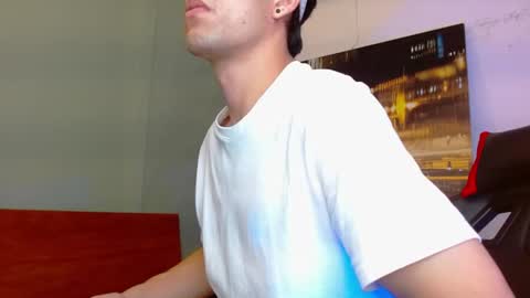 Snapshot of alexgiraldo__ chatting on July 2026 03:45:02 AM alexgiraldo__ online show from July 2026 03:45:02 AM