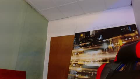 Snapshot of alexgiraldo__ chatting on July 2026 06:35:01 PM alexgiraldo__ online show from July 2026 06:35:01 PM