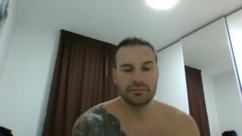 Snapshot of alexgrandi2024 chatting on February 2025 03:28:02 PM rey ale84 online show from February 2025 03:28:02 PM