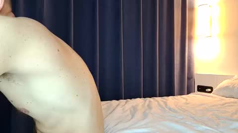 Snapshot of alexhabroyal chatting on April 2026 08:04:01 PM AlexhabRoyal online show from April 2026 08:04:01 PM