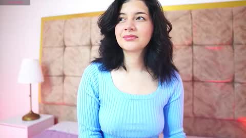 alexia_clark7 online show from February 2026 07:43:01 PM