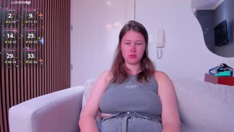 Alexia online show from December 2025 09:23:02 PM