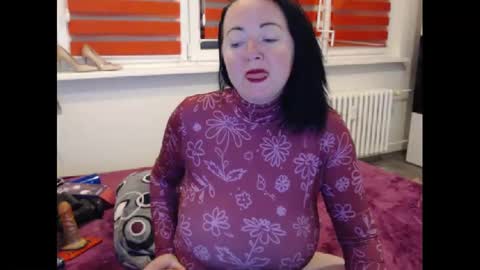 Snapshot of alexie33 chatting on February 2025 07:10:02 PM alexie33 online show from February 2025 07:10:02 PM