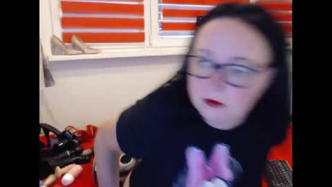 Snapshot of alexie33 chatting on February 2025 08:06:02 AM alexie33 online show from February 2025 08:06:02 AM