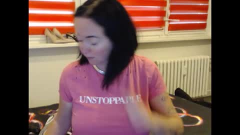 Snapshot of alexie33 chatting on November 2025 09:30:01 AM alexie33 online show from November 2025 09:30:01 AM