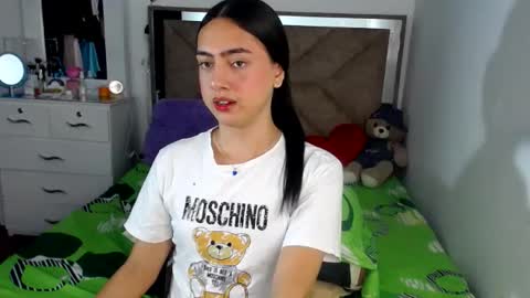 -- ALEXIS -- online show from June 2026 01:36:02 AM