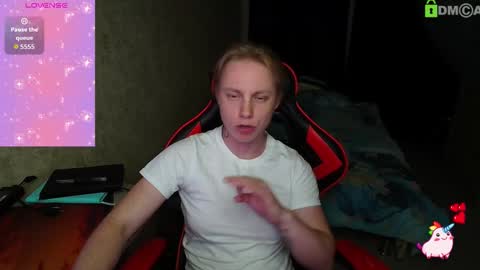 Snapshot of alexis_gordon chatting on September 2025 10:34:02 PM Alexis online show from September 2025 10:34:02 PM