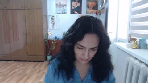 AlexisMillers online show from October 2025 08:43:01 AM