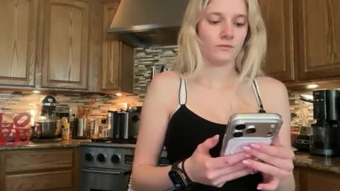 alexispaige06 online show from March 2026 05:30:02 PM