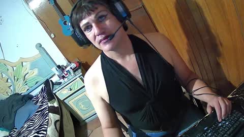 alexiss699 online show from December 2024 02:49:02 AM