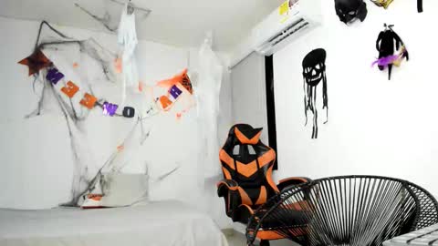 ALEXJ BLACK online show from November 2025 11:21:02 AM