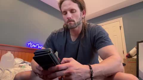 Snapshot of alexmanndickerson chatting on February 2025 05:18:02 PM Alex Mann online show from February 2025 05:18:02 PM