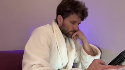 Snapshot of alexmanndickerson chatting on December 2025 06:12:02 PM Alex Mann online show from December 2025 06:12:02 PM