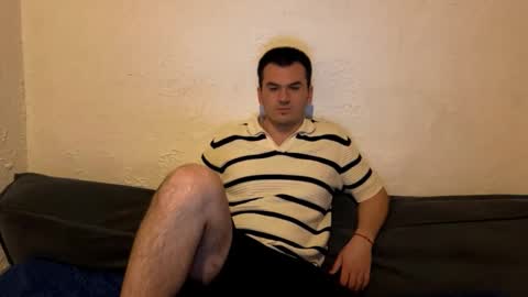 Snapshot of alexray20 chatting on April 2026 06:46:01 PM Alex online show from April 2026 06:46:01 PM