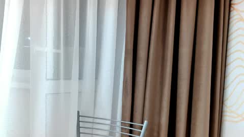 Snapshot of alexray20 chatting on April 2026 06:38:01 PM Alex online show from April 2026 06:38:01 PM